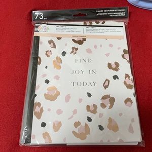 Happy Planner CLASSIC Neutral Leopard Planner Companion pack